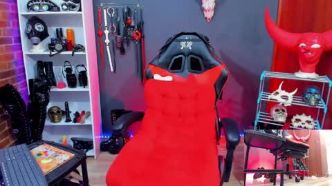 Snapshot of dante_infernos chatting on May 1, 2026, 4:55 pm Dante online show from May 1, 2026, 4:55 pm