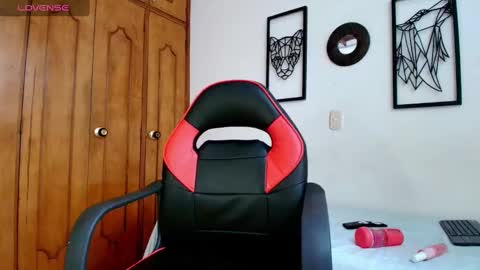Snapshot of dante_paz chatting on September 9, 2025, 2:38 pm dante online show from September 9, 2025, 2:38 pm