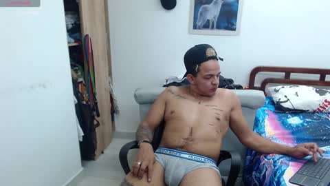 dantebig_22 online show from January 25, 2025, 3:52 pm