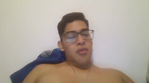 Snapshot of dantegooboy chatting on February 26, 2026, 4:22 am dantegooboy online show from February 26, 2026, 4:22 am