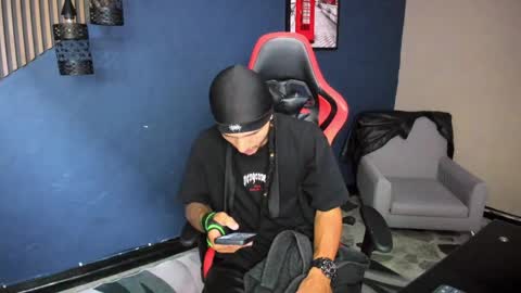 Snapshot of danteolsen chatting on April 6, 2026, 3:37 am Dante online show from April 6, 2026, 3:37 am