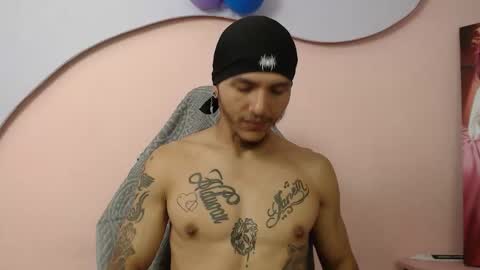 Snapshot of danteolsen chatting on April 8, 2026, 4:01 am Dante online show from April 8, 2026, 4:01 am