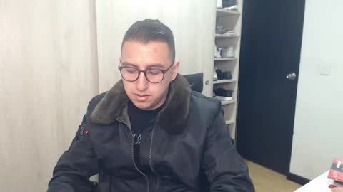 dantevesper online show from March 13, 2026, 1:45 am