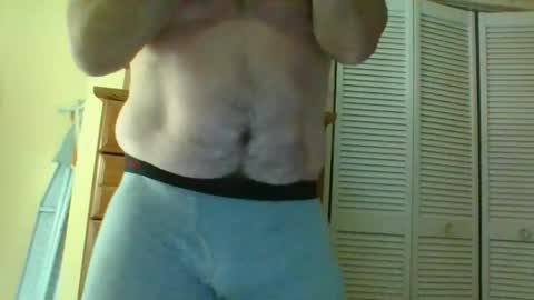 Snapshot of dantibb44 chatting on December 27, 2024, 12:07 am danny online show from December 27, 2024, 12:07 am