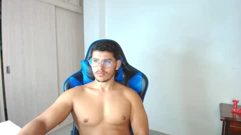 Dantraxx online show from September 24, 2025, 4:21 pm