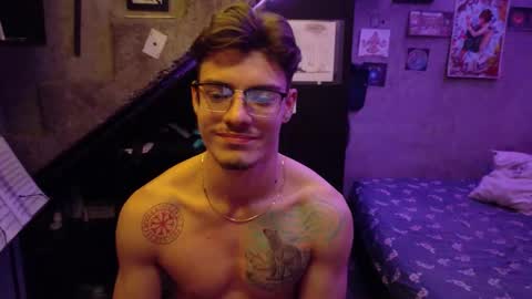 dany_kyng online show from March 1, 2026, 3:52 am