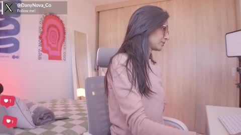 Snapshot of dany_nova_co chatting on March 20, 2026, 9:19 pm Dany Nova online show from March 20, 2026, 9:19 pm