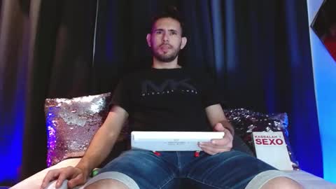 dany_ray20 online show from March 21, 2026, 11:59 am