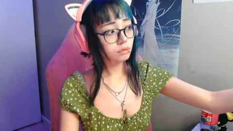 danyelleeyermann online show from April 14, 2026, 1:17 pm