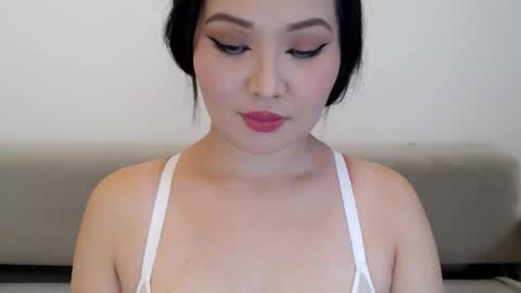 DanyMeen online show from November 11, 2025, 7:41 am