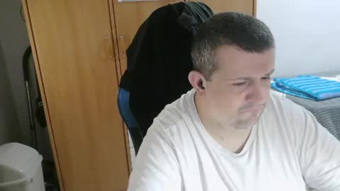 danysanchez1981 online show from March 22, 2026, 9:56 am