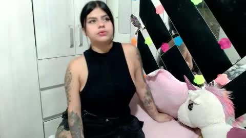 Snapshot of daphne877046 chatting on October 15, 2025, 4:51 pm daphne877046 online show from October 15, 2025, 4:51 pm