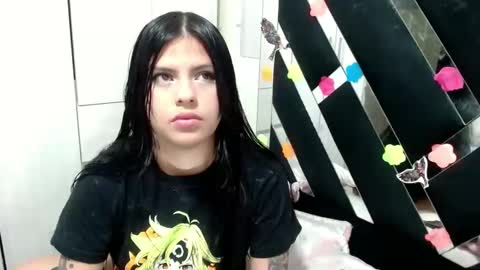 Snapshot of daphne877046 chatting on October 20, 2025, 9:48 pm daphne877046 online show from October 20, 2025, 9:48 pm
