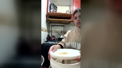 daphne877046 online show from April 27, 2026, 4:21 am