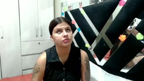 daphne877046 online show from June 13, 2026, 1:47 am