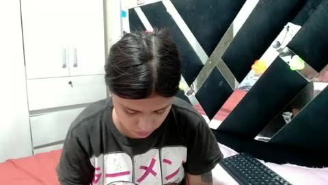 daphne877046 online show from June 18, 2026, 10:14 pm