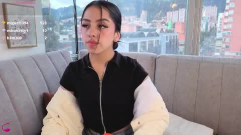 daphne_chers online show from May 20, 2026, 9:32 pm