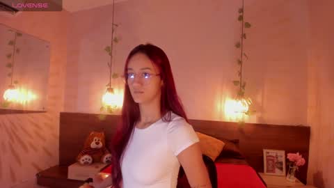 Daphne online show from January 4, 2025, 11:33 am