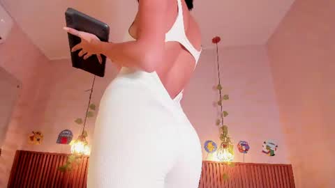 Daphne online show from July 31, 2026, 3:28 am