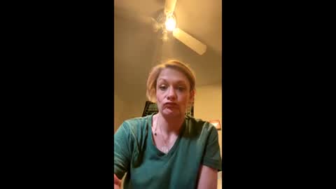 daphne_flor87 online show from June 1, 2026, 9:49 pm