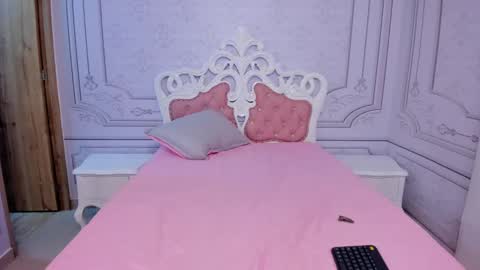 Snapshot of daphne_fox_ chatting on March 4, 2025, 8:46 am Daphne  online show from March 4, 2025, 8:46 am