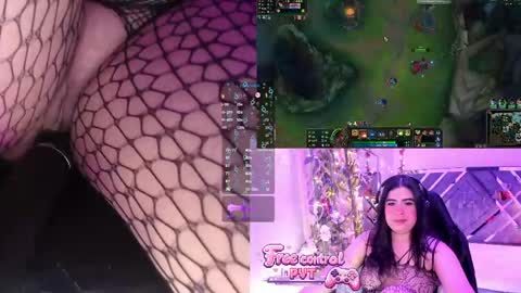 Snapshot of daphnecontry chatting on May 6, 2026, 4:52 am Daphne online show from May 6, 2026, 4:52 am