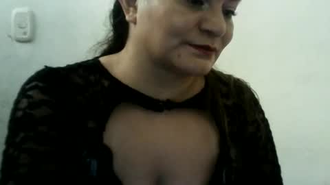 Snapshot of dapnne24 chatting on May 25, 2026, 3:29 pm dapnne online show from May 25, 2026, 3:29 pm