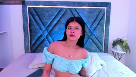 Daphne online show from February 27, 2025, 12:02 pm