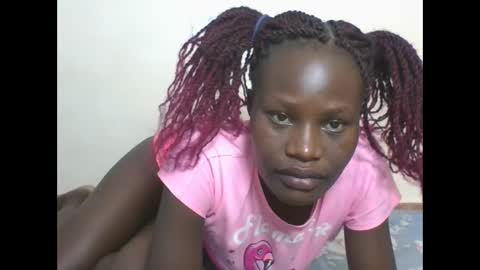 ESTHER online show from February 13, 2025, 9:51 am