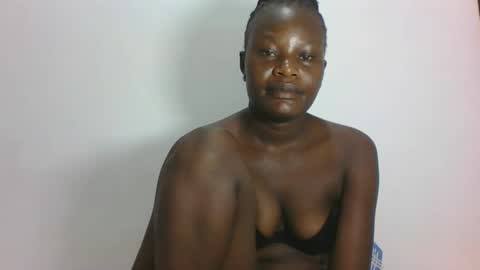 Snapshot of darberry21 chatting on April 9, 2026, 5:51 am ESTHER online show from April 9, 2026, 5:51 am