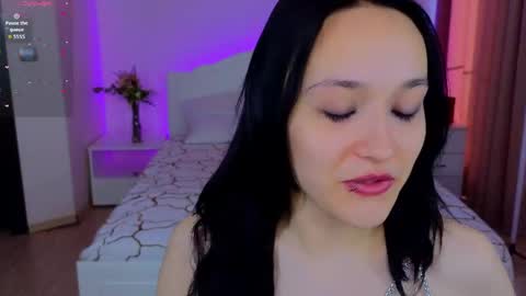 Darcy online show from May 6, 2026, 1:25 am