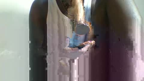 Snapshot of dare_daisy chatting on October 11, 2025, 6:39 pm dare_daisy online show from October 11, 2025, 6:39 pm