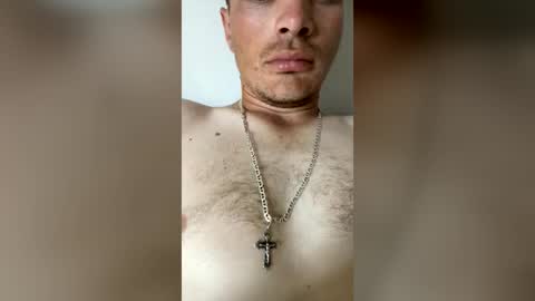 Snapshot of darek08 chatting on August 3, 2026, 12:32 pm darek08 online show from August 3, 2026, 12:32 pm