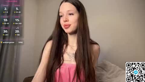 Snapshot of darina_night chatting on January 21, 2025, 4:37 pm Darina Night online show from January 21, 2025, 4:37 pm