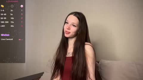 Snapshot of darina_night chatting on February 22, 2025, 1:24 pm Darina Night online show from February 22, 2025, 1:24 pm