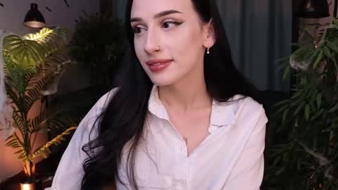 Snapshot of darineko__ chatting on October 30, 2025, 5:09 am Darineko online show from October 30, 2025, 5:09 am