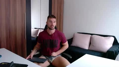 darius_94 online show from October 7, 2025, 8:11 am