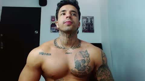 Darius Phoenix  online show from September 28, 2025, 7:30 pm