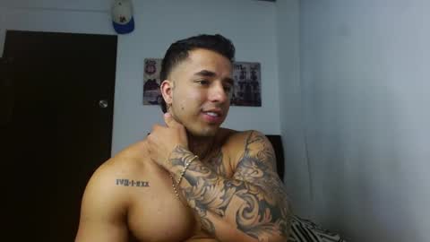 Darius Phoenix  online show from October 15, 2025, 10:21 pm