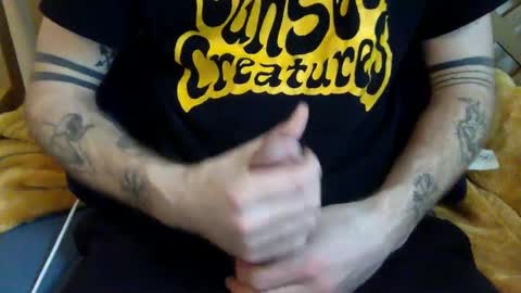 dariusdan3 online show from December 28, 2024, 7:11 pm