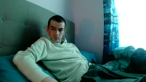 dark377 online show from April 10, 2026, 10:58 pm