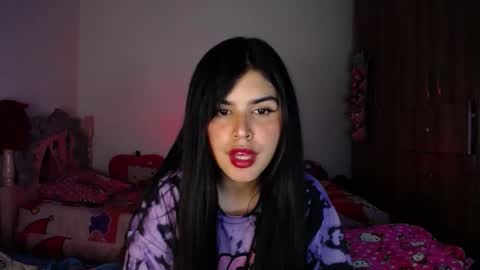 Moony online show from November 6, 2025, 3:40 am