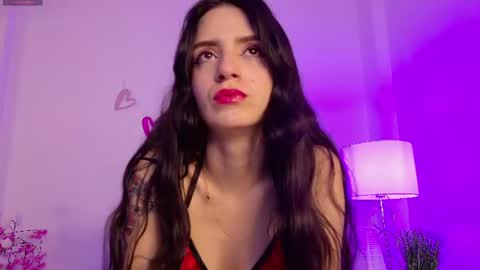 dark_angell77 online show from June 12, 2026, 11:09 am