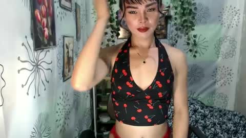 yushico online show from February 15, 2025, 6:55 pm