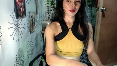 yushico online show from February 25, 2025, 12:03 pm