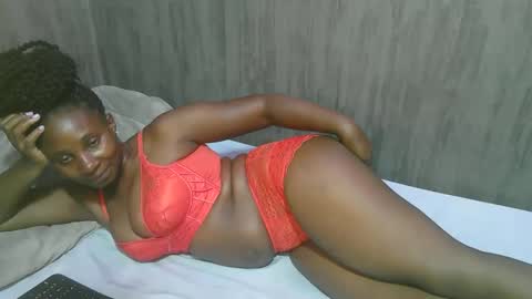 Snapshot of dark_chocoloate chatting on February 14, 2026, 12:24 pm coco online show from February 14, 2026, 12:24 pm