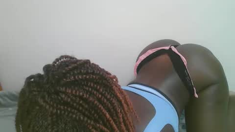 Snapshot of dark_chocoloate chatting on March 14, 2026, 5:18 pm coco online show from March 14, 2026, 5:18 pm