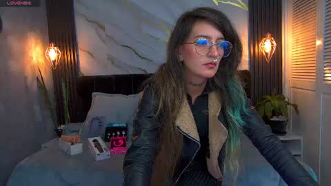 dark_dominika online show from June 11, 2026, 1:09 pm