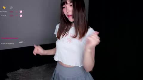 Snapshot of dark_ester chatting on October 17, 2025, 4:20 pm Ester online show from October 17, 2025, 4:20 pm