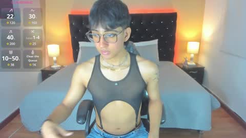 Snapshot of dark_hairy_ chatting on January 23, 2025, 2:55 am Andrew online show from January 23, 2025, 2:55 am